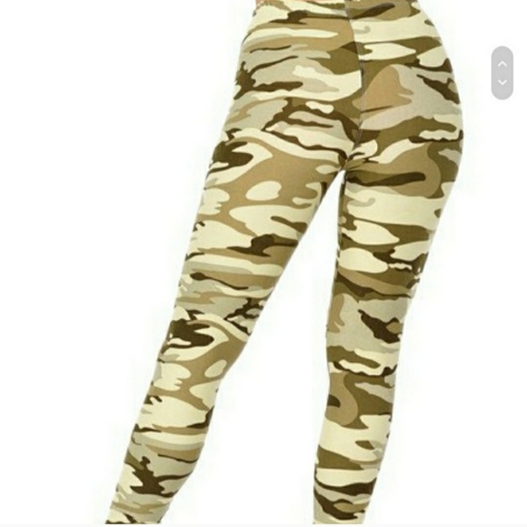 💜💜Camouflage Leggings - Picture 4 of 7